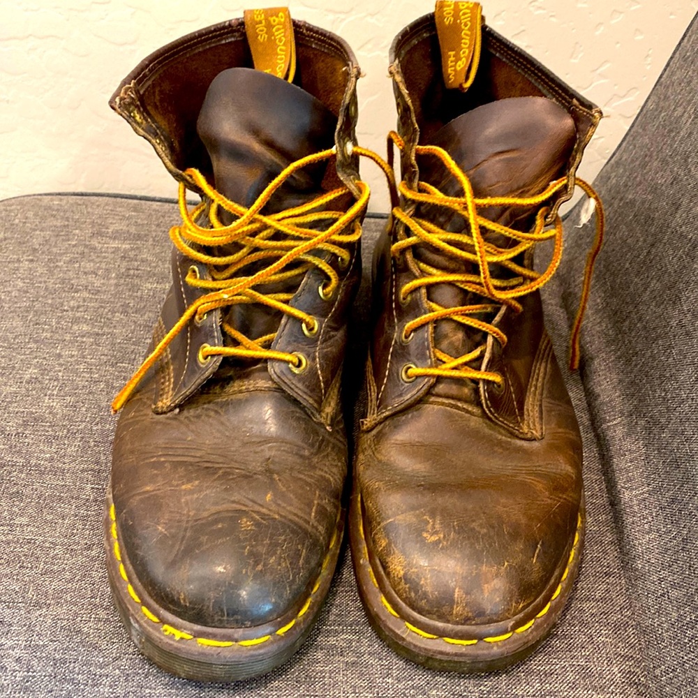Vintage brown Doc Martens size 10 well loved.
